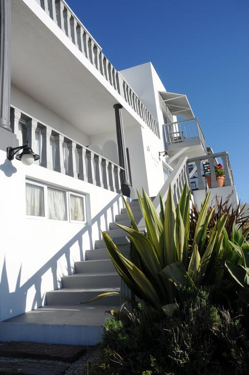 The Bay Lodge Gansbaai Exterior photo